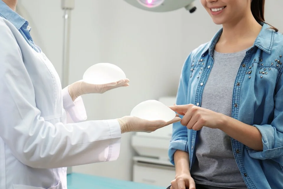 Brusvergrößerung Silikonauswahl Merhabeauty Brusvergrößerung Silikonauswahl Merhabeauty
